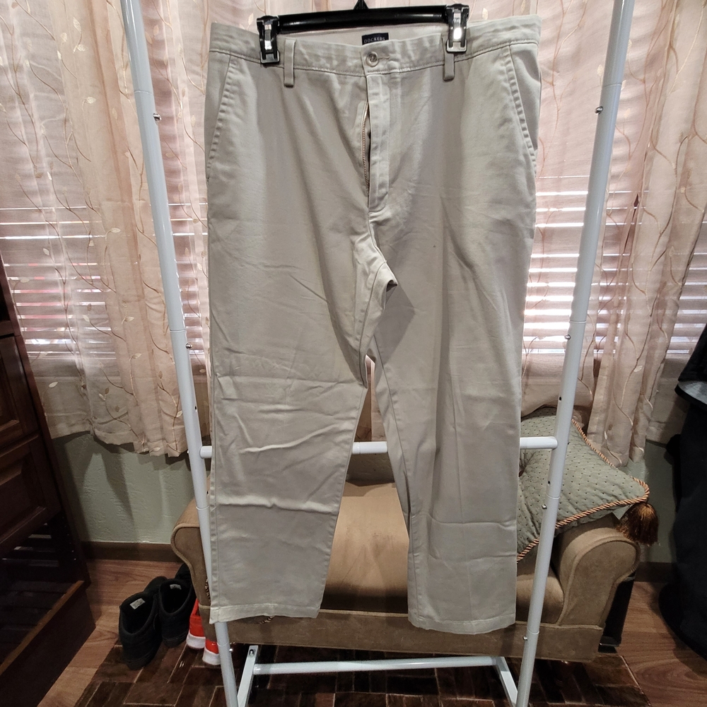 Tommy Hilfiger Light Khaki Chinos
